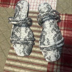 Double banded sandals